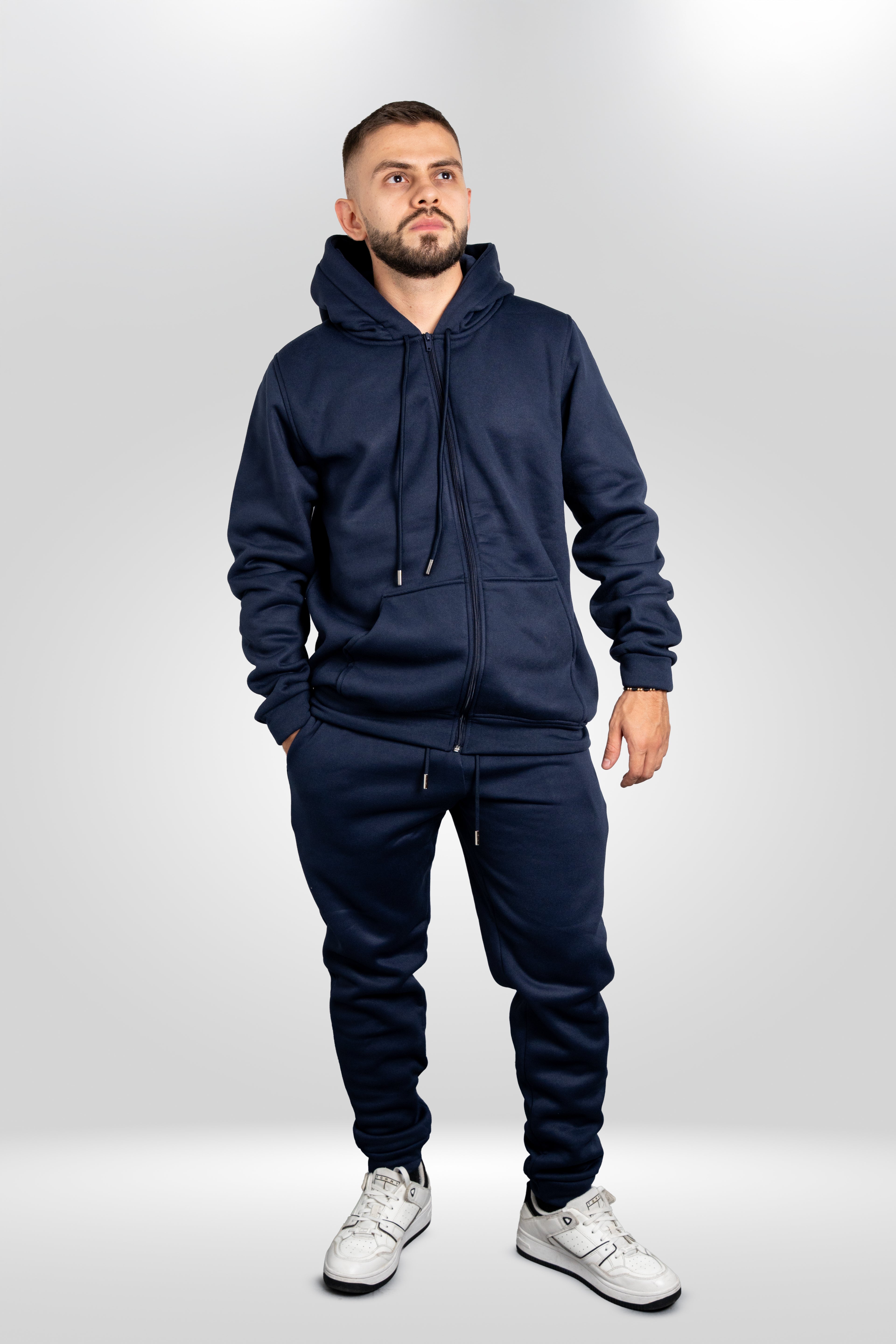 Conjunto buzo con cierre y sudadera