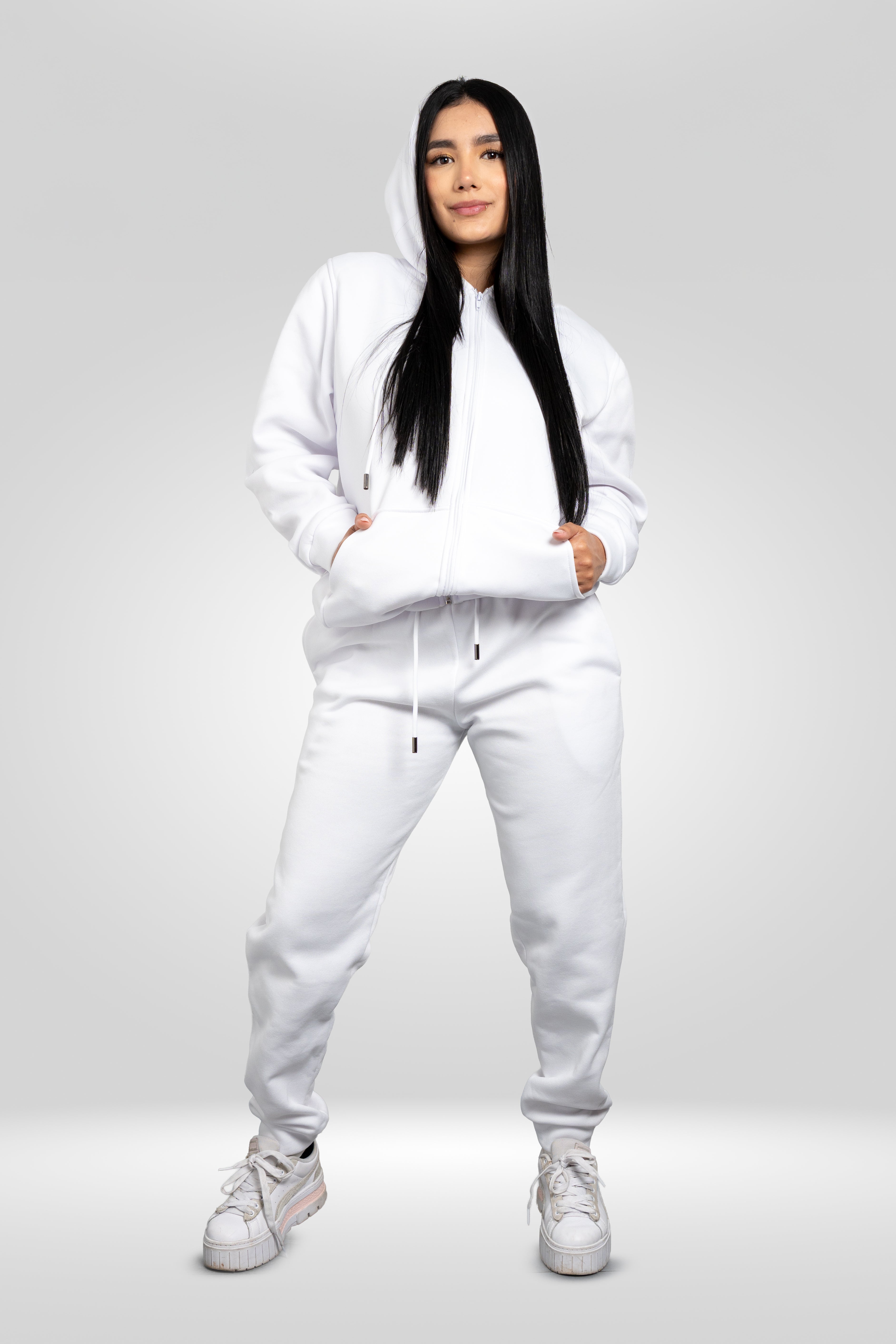 Conjunto buzo con cierre y sudadera