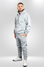 Conjunto buzo con cierre y sudadera